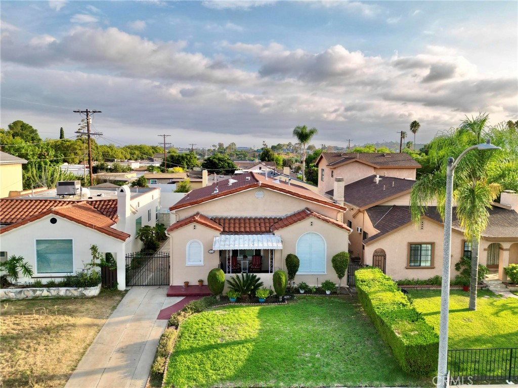 MLS #IV25227994 image #1