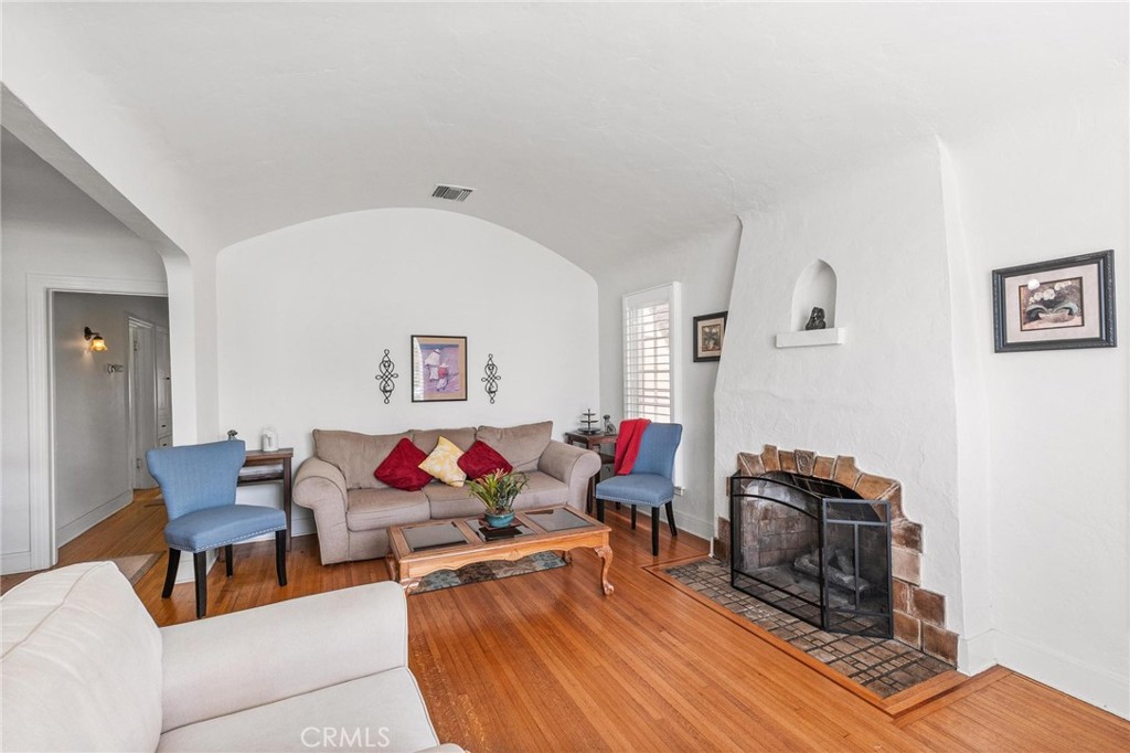 MLS #IV25227994 image #6