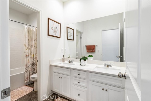 MLS #IV25229563 image #24