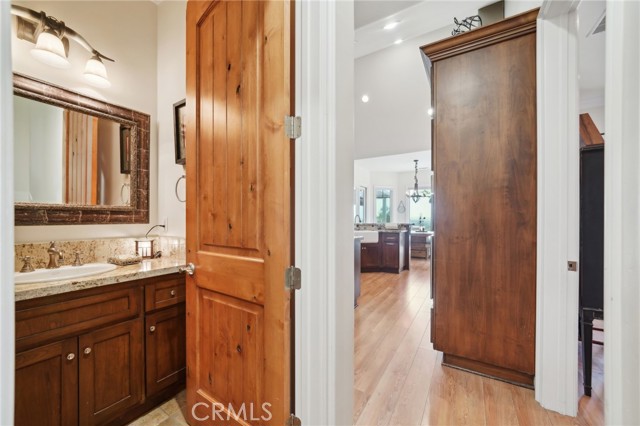 MLS #IV25230751 image #30