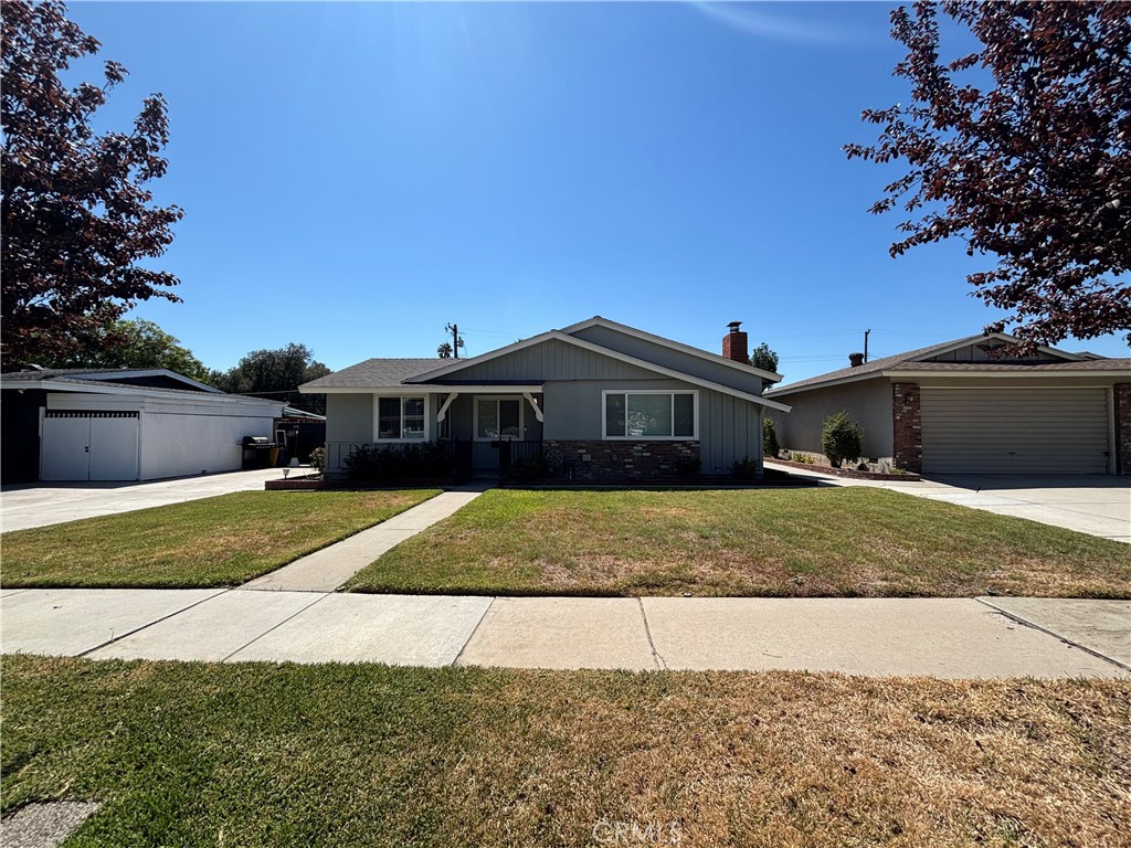 MLS #IV25221891 image #0