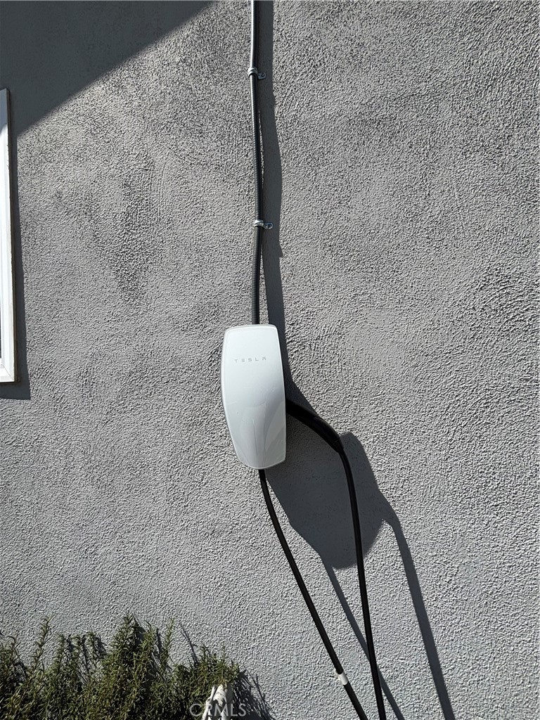 MLS #IV25221891 image #11