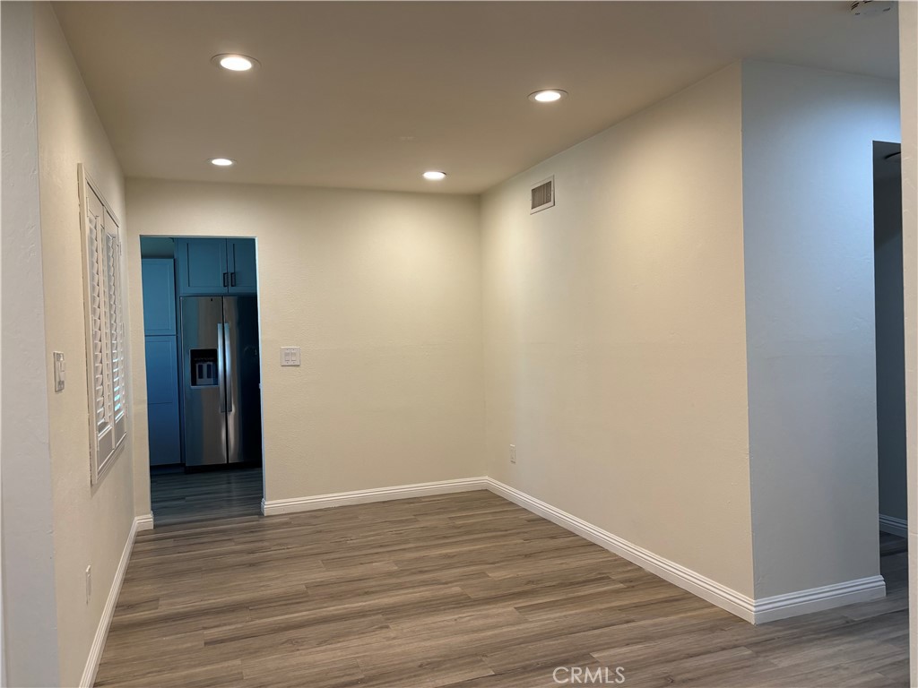 MLS #IV25221891 image #9