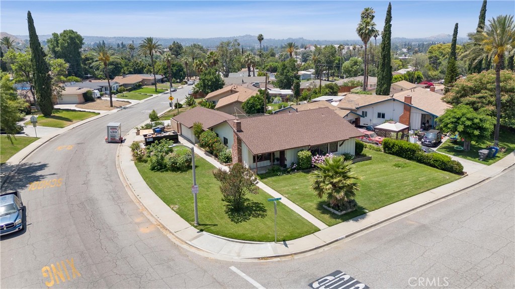 MLS #IV25232134 image #46