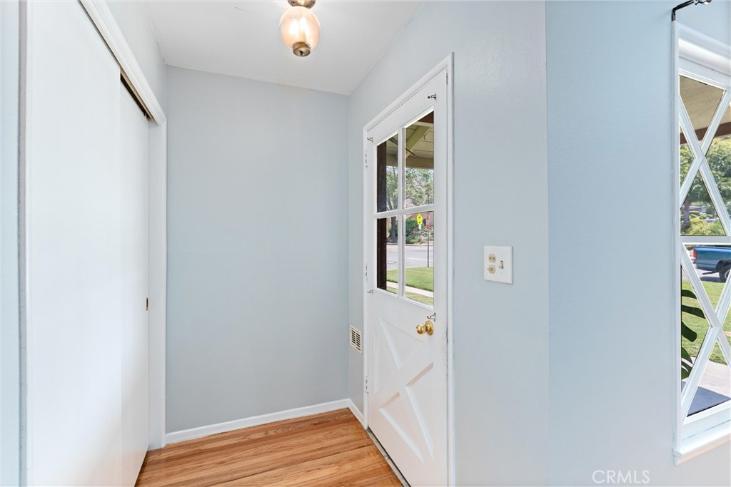 MLS #IV25232134 image #8