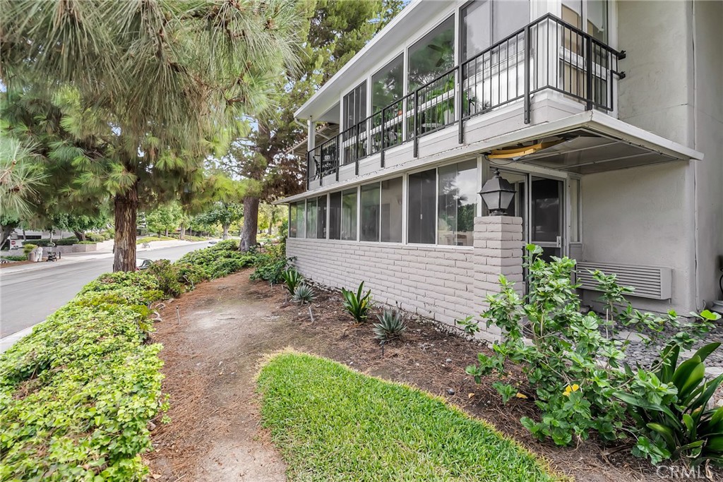 MLS #IV25232730 image #0