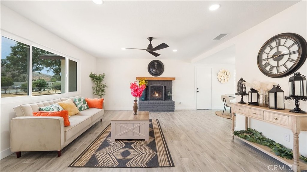 MLS #IV25234287 image #4