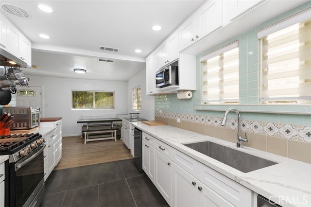 MLS #IV25234298 image #9