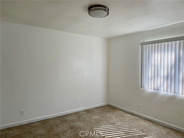 MLS #IV25234308 image #6
