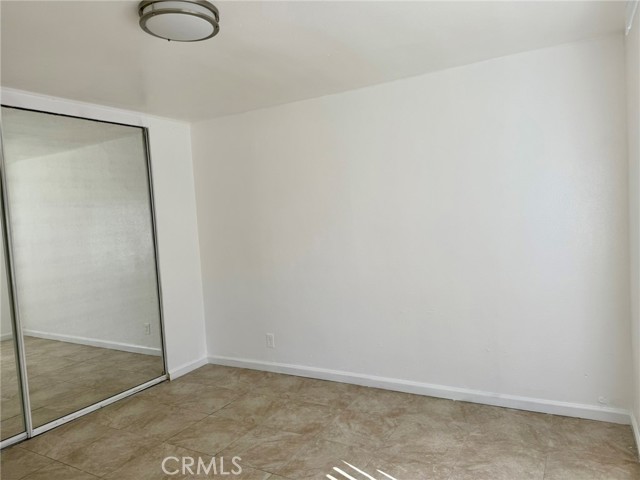 MLS #IV25234308 image #8