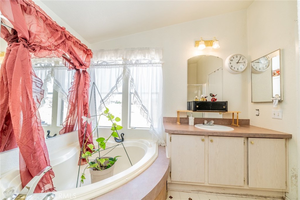 MLS #IV25234746 image #16