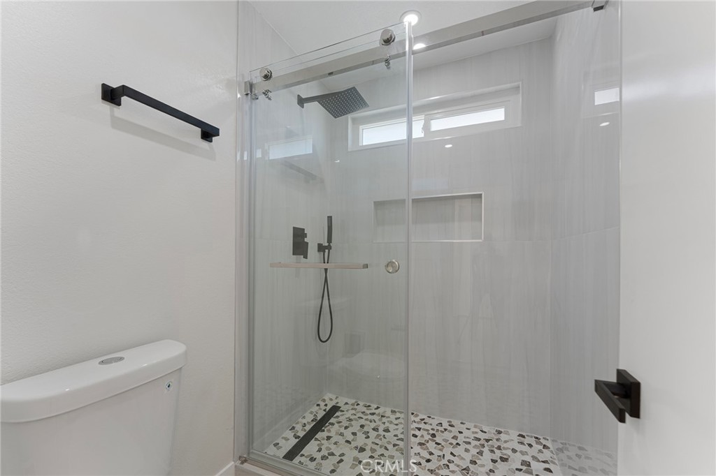 MLS #IV25236743 image #12