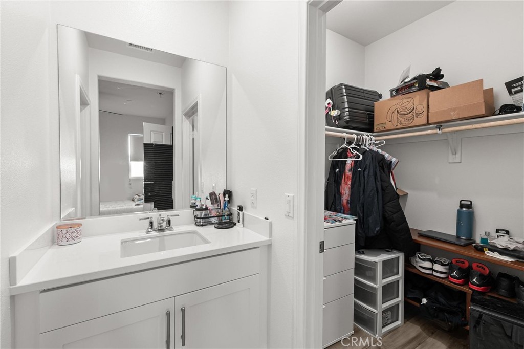 MLS #IV25236868 image #21