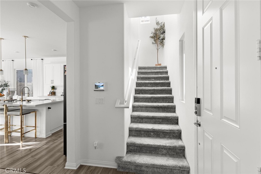 MLS #IV25236868 image #23