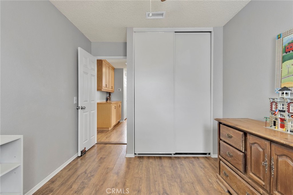 MLS #IV25238418 image #20