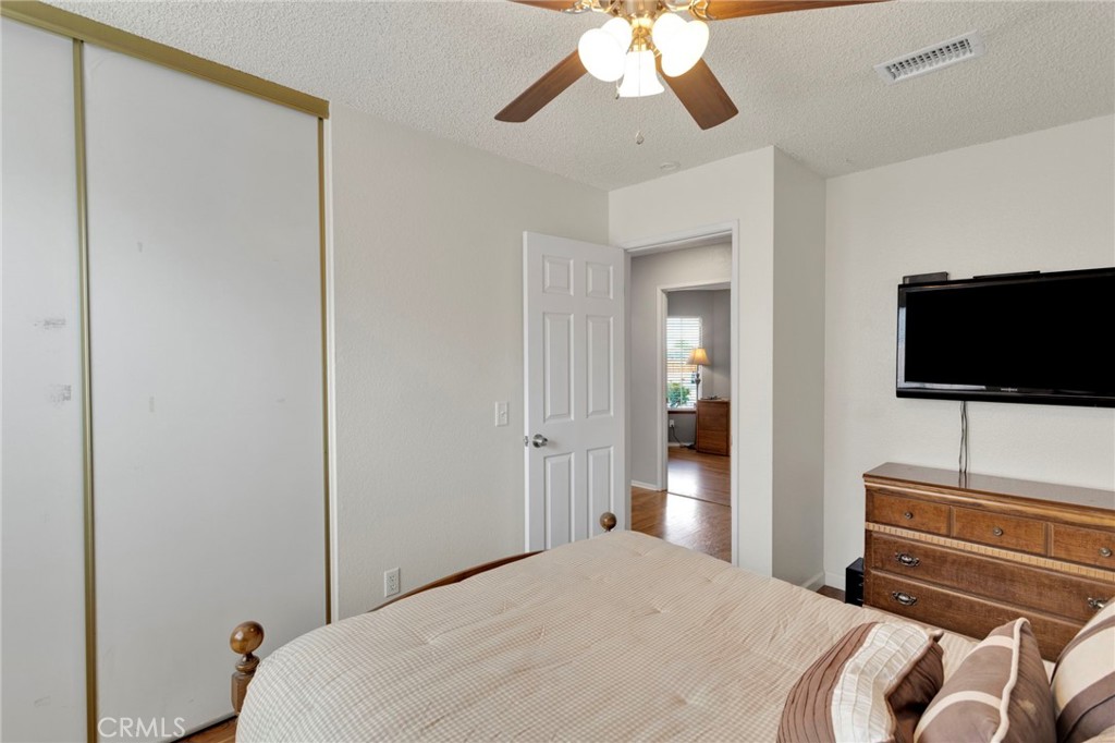 MLS #IV25238418 image #24