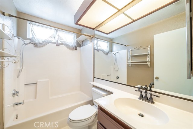 MLS #IV25238798 image #18