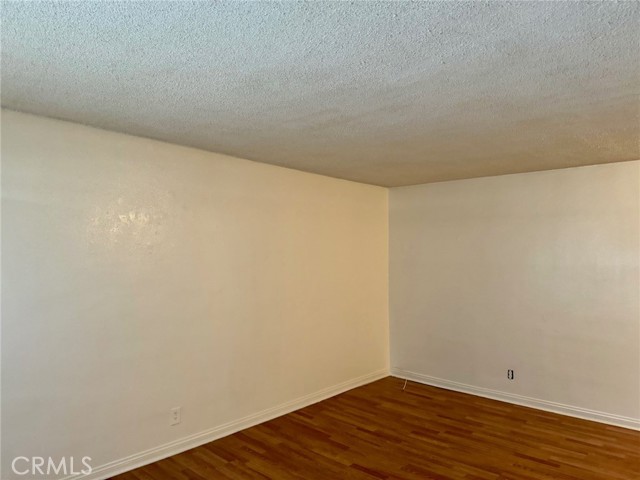 MLS #IV25239214 image #2