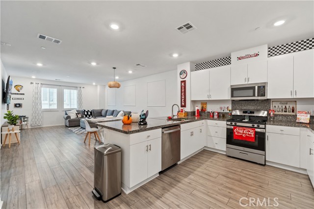 MLS #IV25222698 image #11