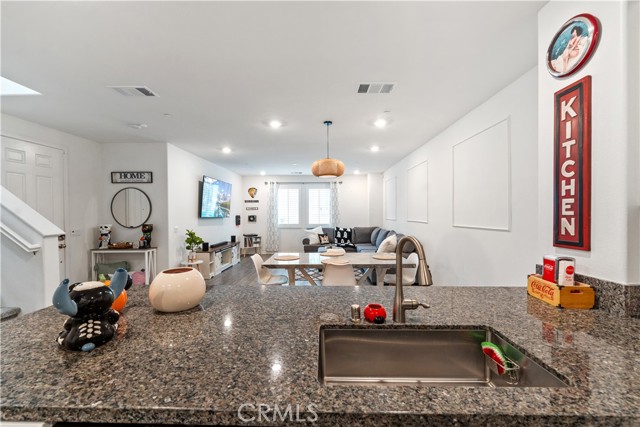 MLS #IV25222698 image #12