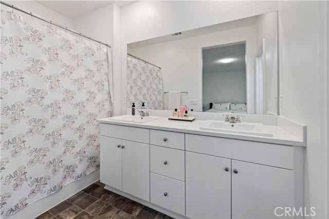 MLS #IV25222698 image #20