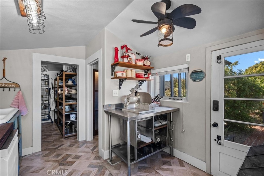 MLS #IV25240896 image #20