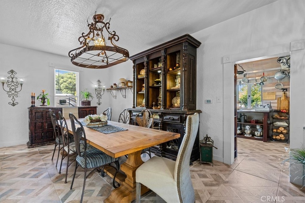 MLS #IV25240896 image #21