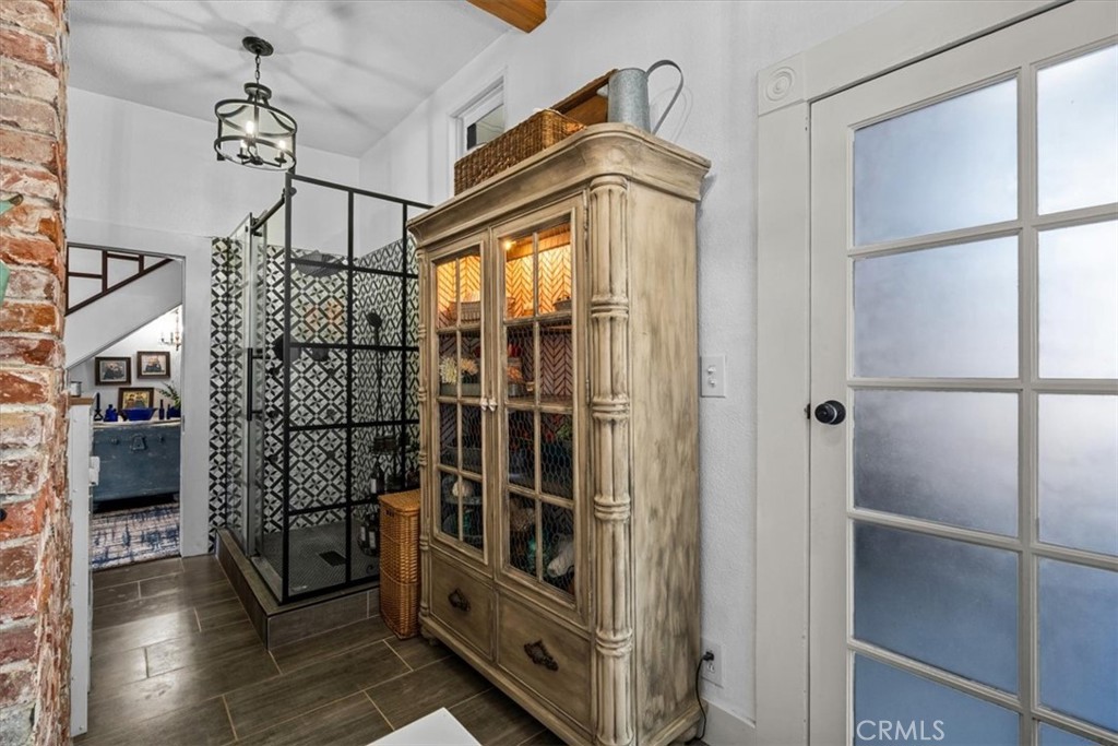 MLS #IV25240896 image #24