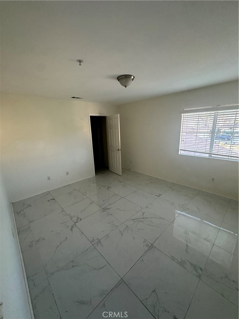 MLS #IV25241069 image #16