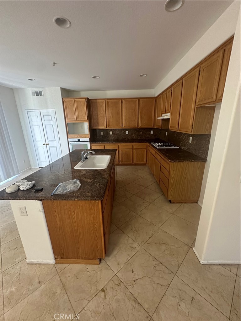 MLS #IV25241069 image #5