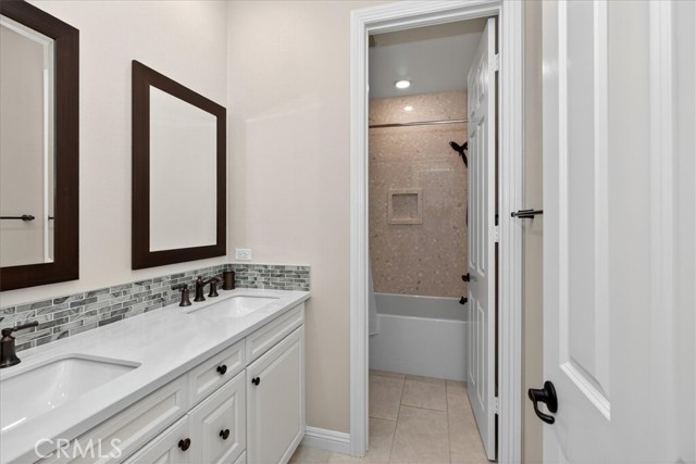 MLS #IV25241491 image #48