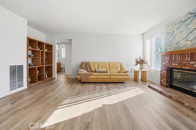 MLS #IV25241725 image #14