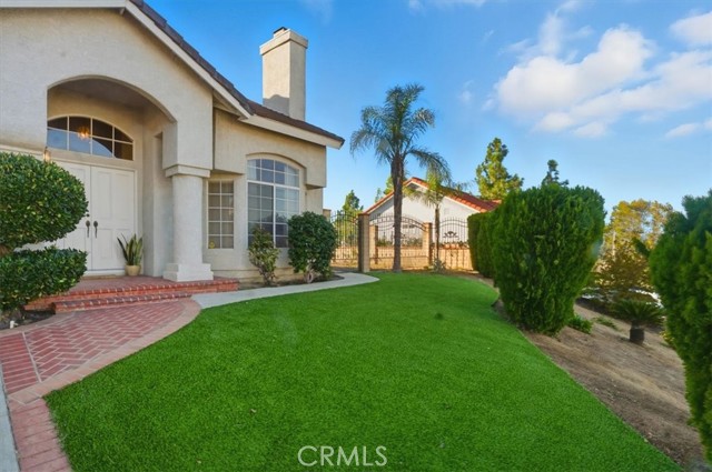 MLS #IV25241725 image #2