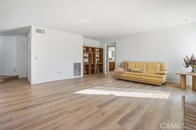 MLS #IV25241725 image #33