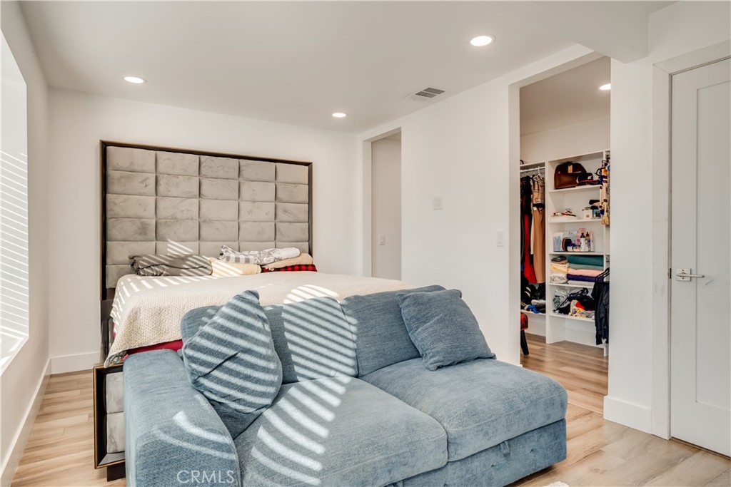 MLS #IV25242014 image #28