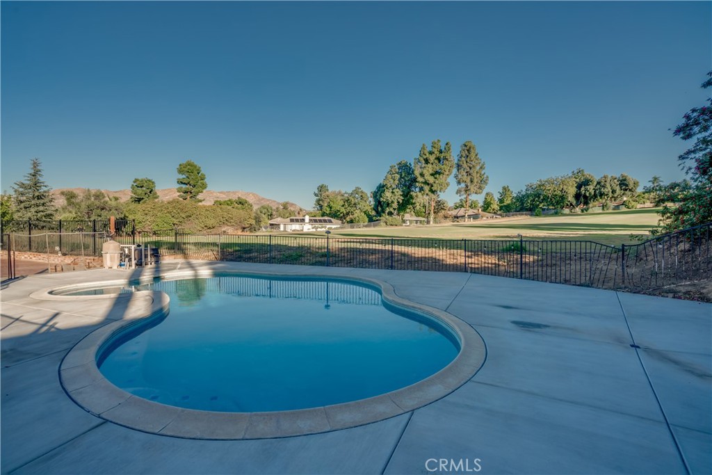 MLS #IV25242014 image #32