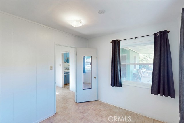 MLS #IV25242017 image #23