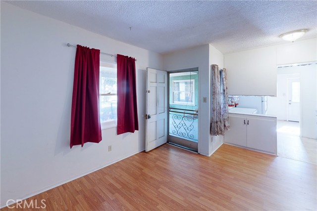 MLS #IV25242017 image #35