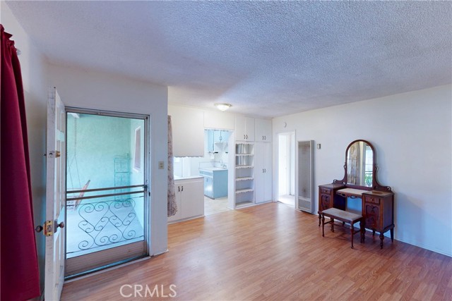 MLS #IV25242017 image #8