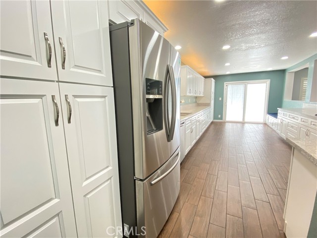 MLS #IV25242132 image #11