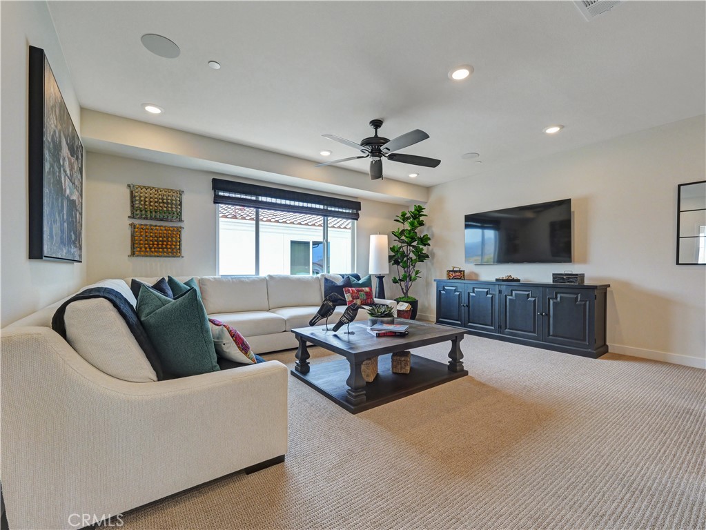 MLS #IV25242830 image #11