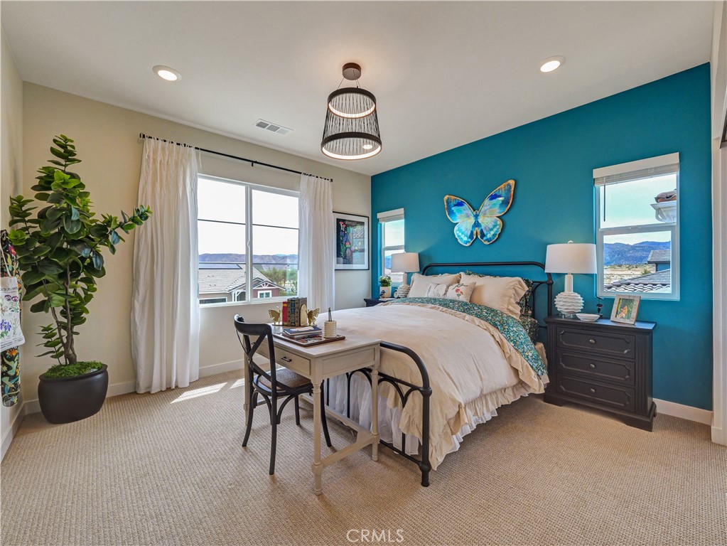 MLS #IV25242830 image #13