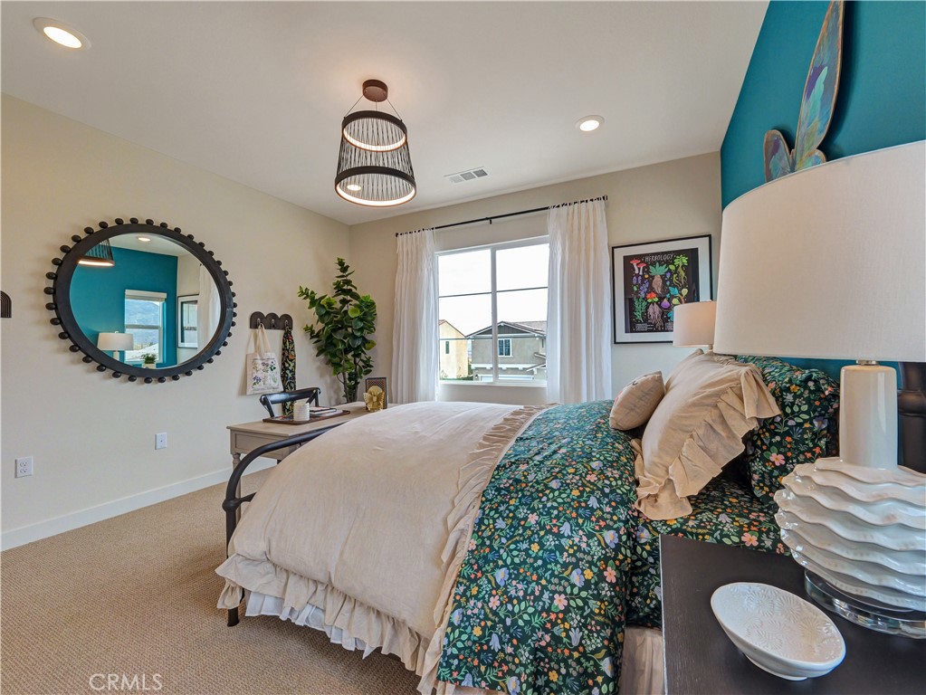 MLS #IV25242830 image #15