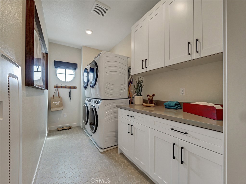 MLS #IV25242830 image #18