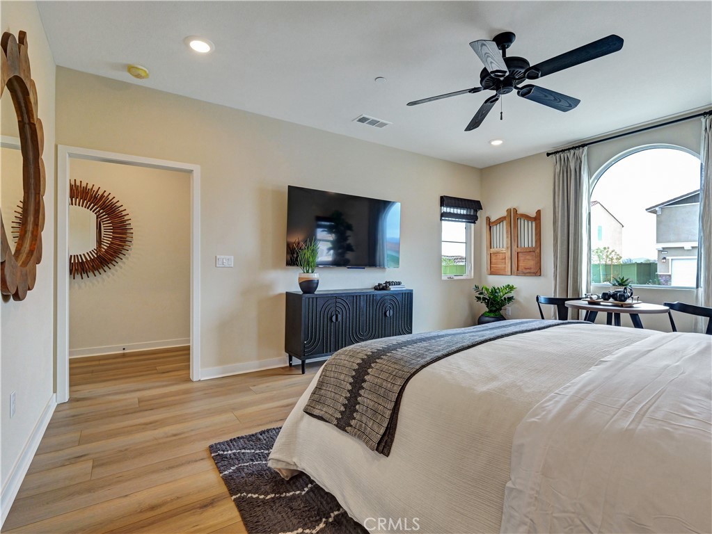 MLS #IV25242830 image #36