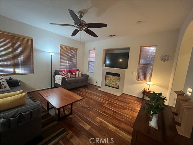 MLS #IV25243005 image #5