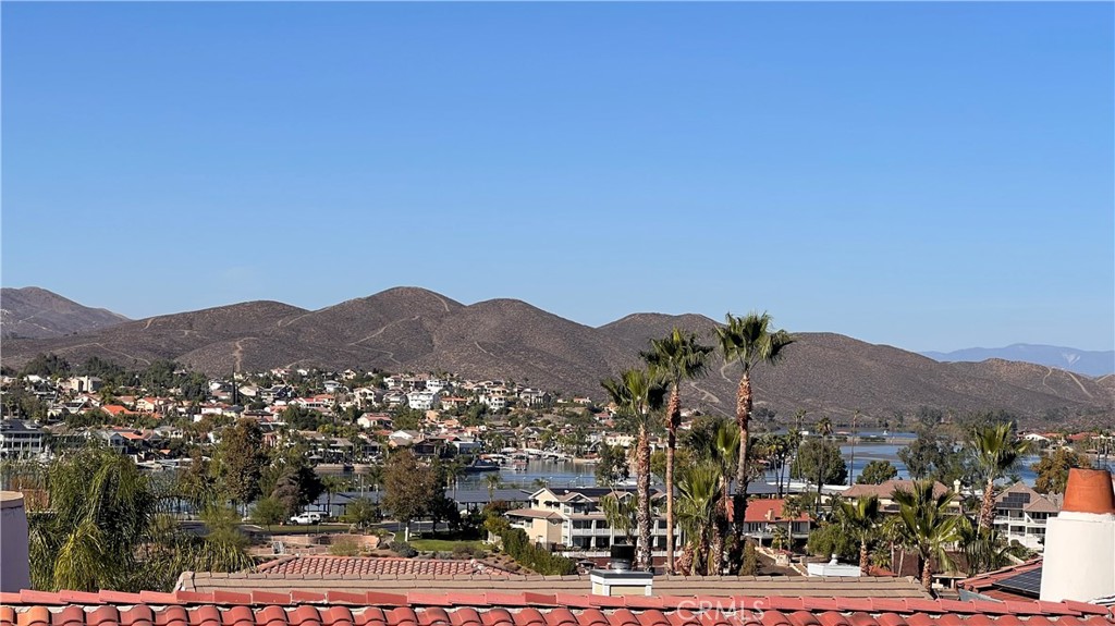 MLS #IV25243996 image #1