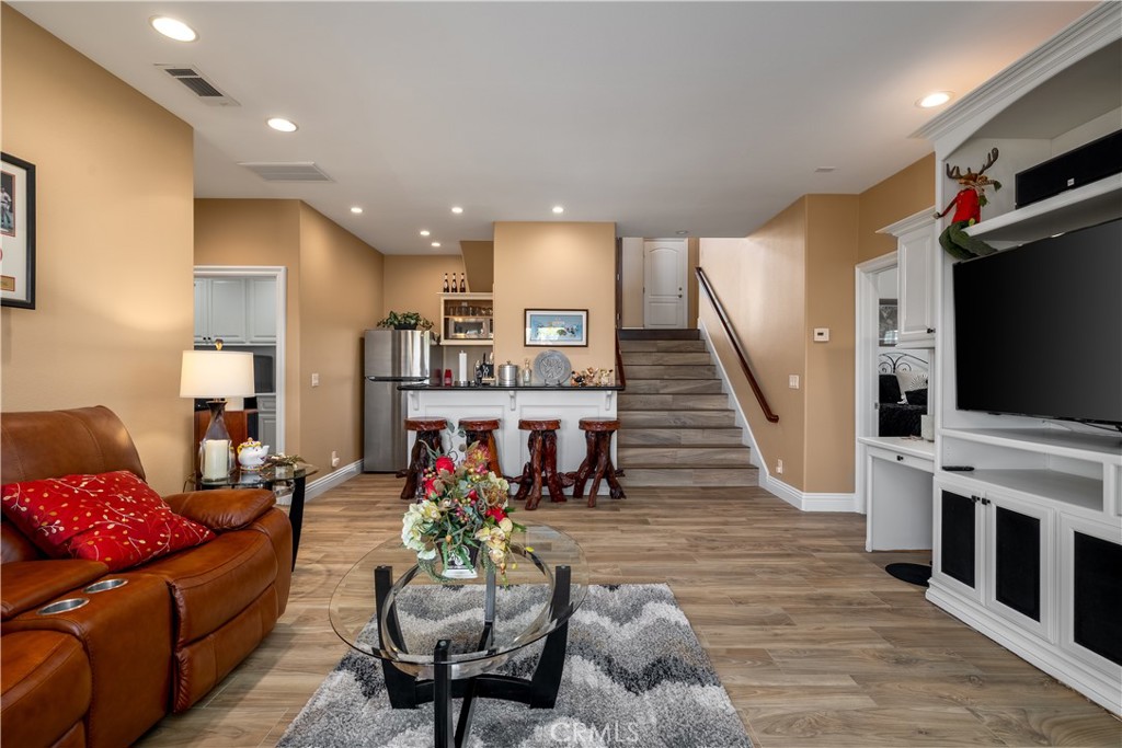 MLS #IV25243996 image #18