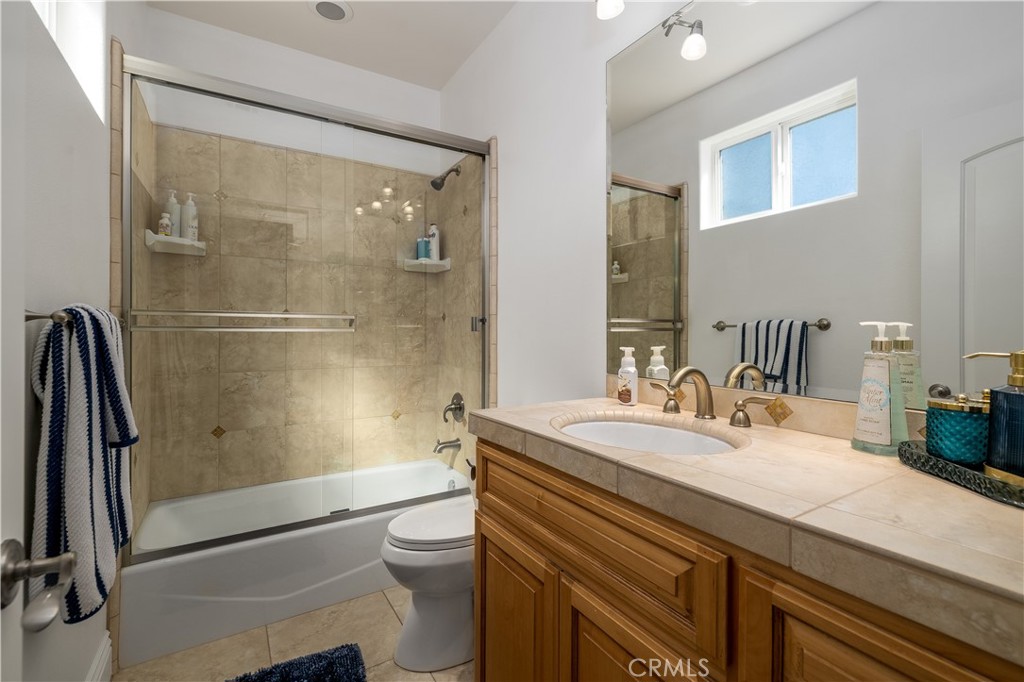 MLS #IV25243996 image #22