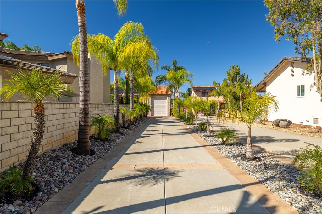 MLS #IV25243996 image #42